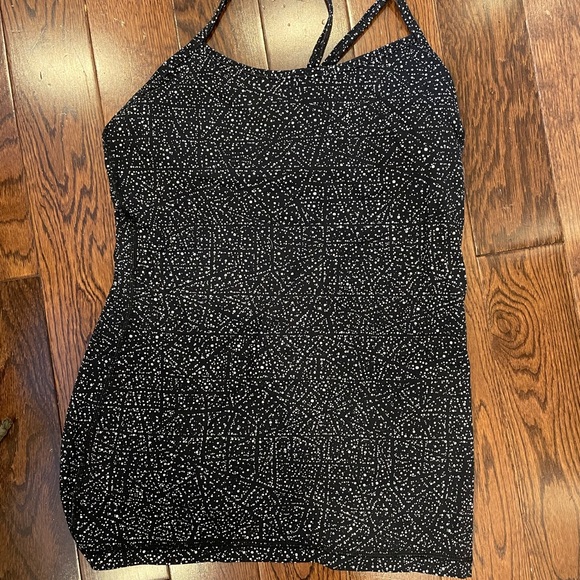 Lululemon built in bra tank - Picture 5 of 5